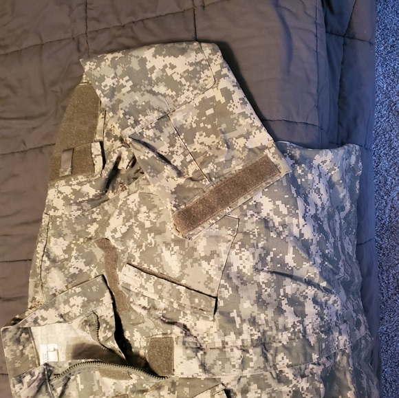 Jacket, Camouflage, Medium, Regular. Height 67 to 71 inches, Woodland digital - Picture 3 of 7